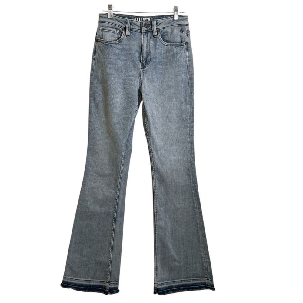 Idyllwind Mustang High Rise Flare Light Wash Released Hem Western size 4W x 34L